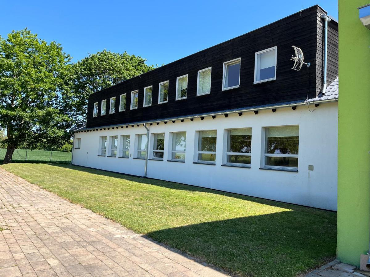 Ostello Osrodek Konferencyjno-Wypoczynkowy Chojna Esterno foto